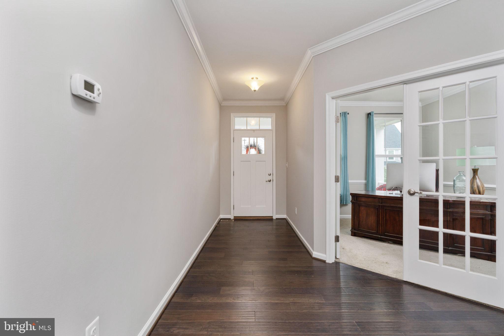 MAY'S QUARTER - Residential