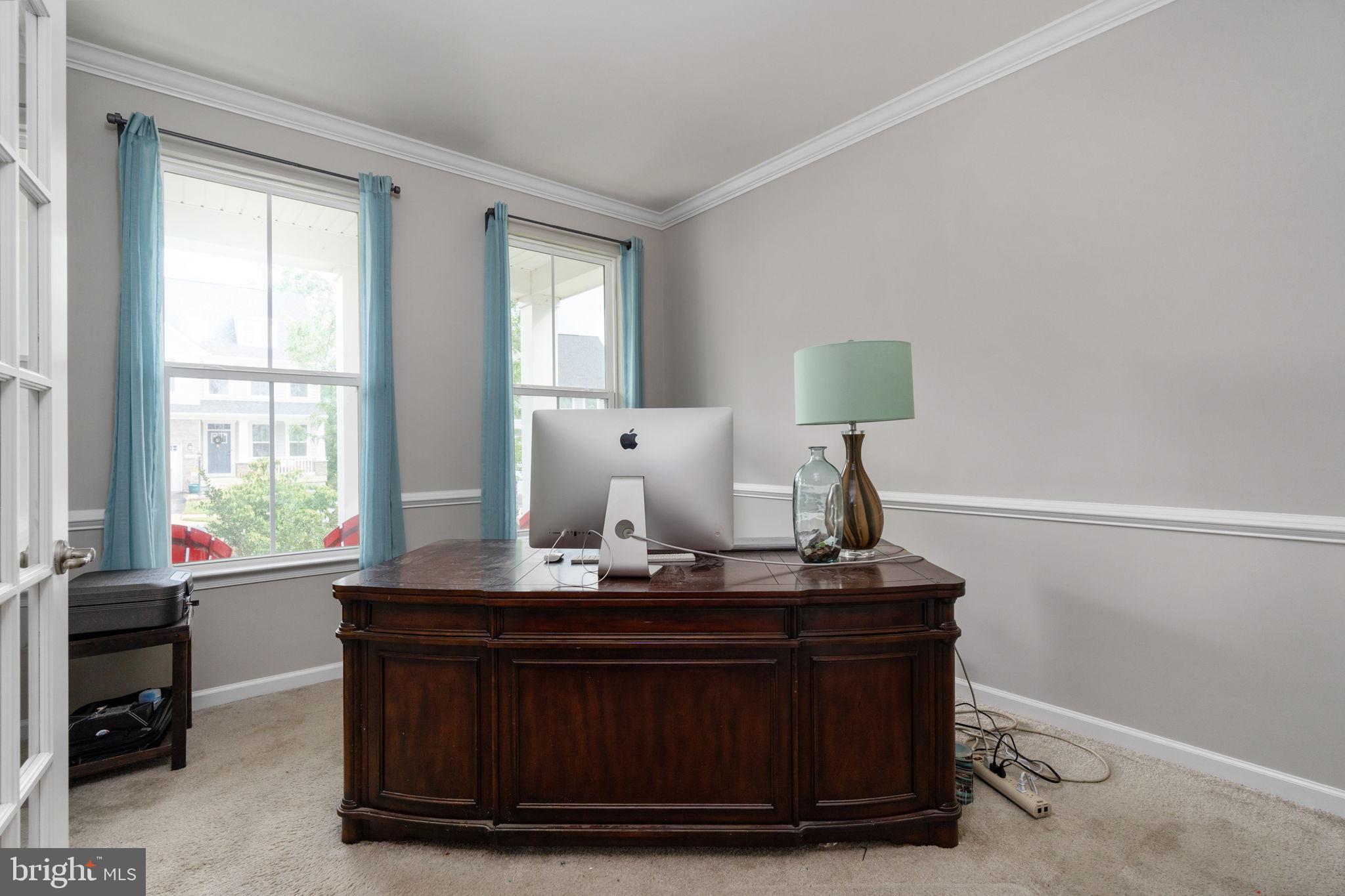 MAY'S QUARTER - Residential