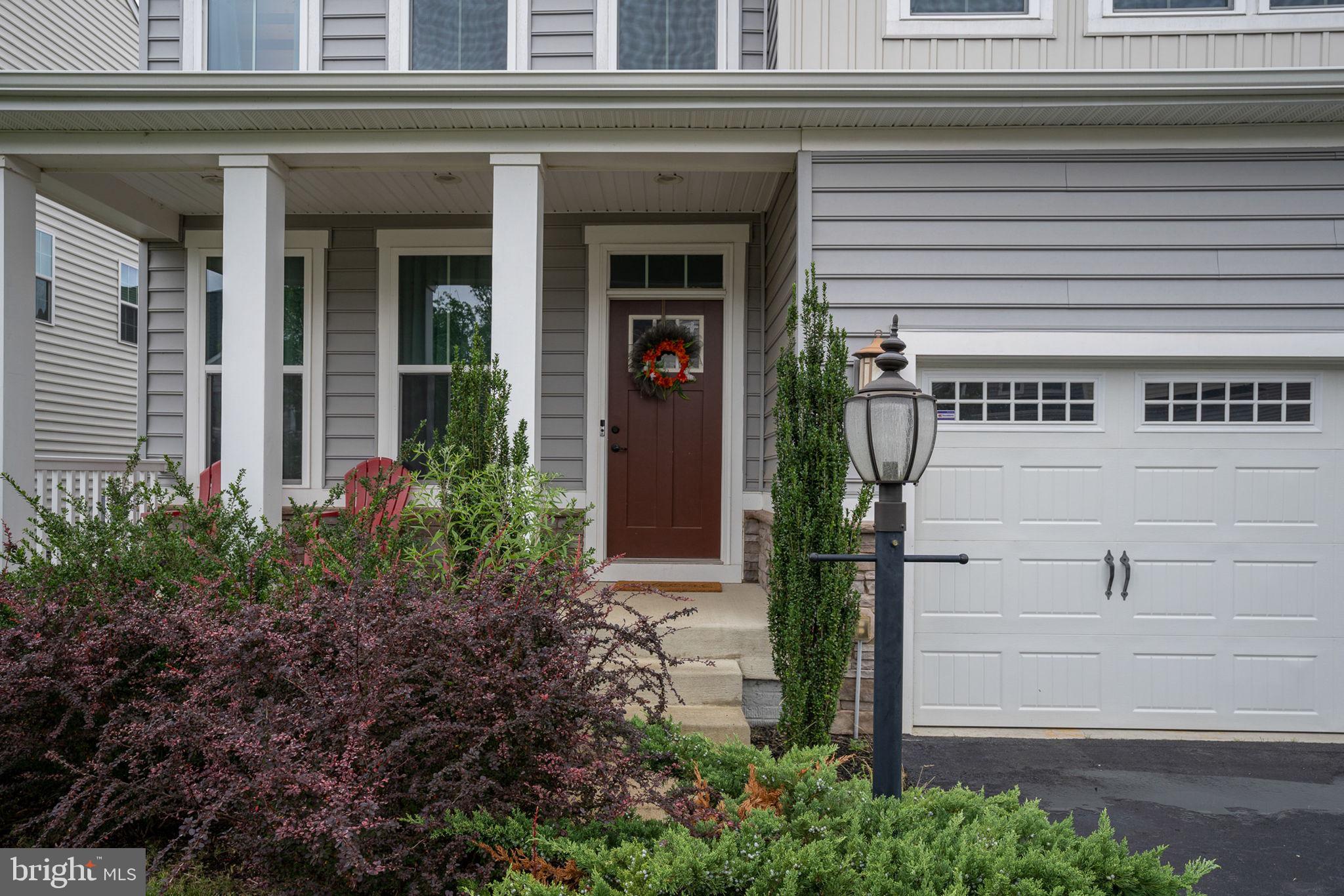 MAY'S QUARTER - Residential