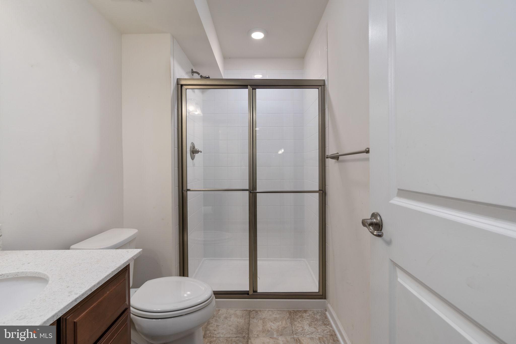 MAY'S QUARTER - Residential