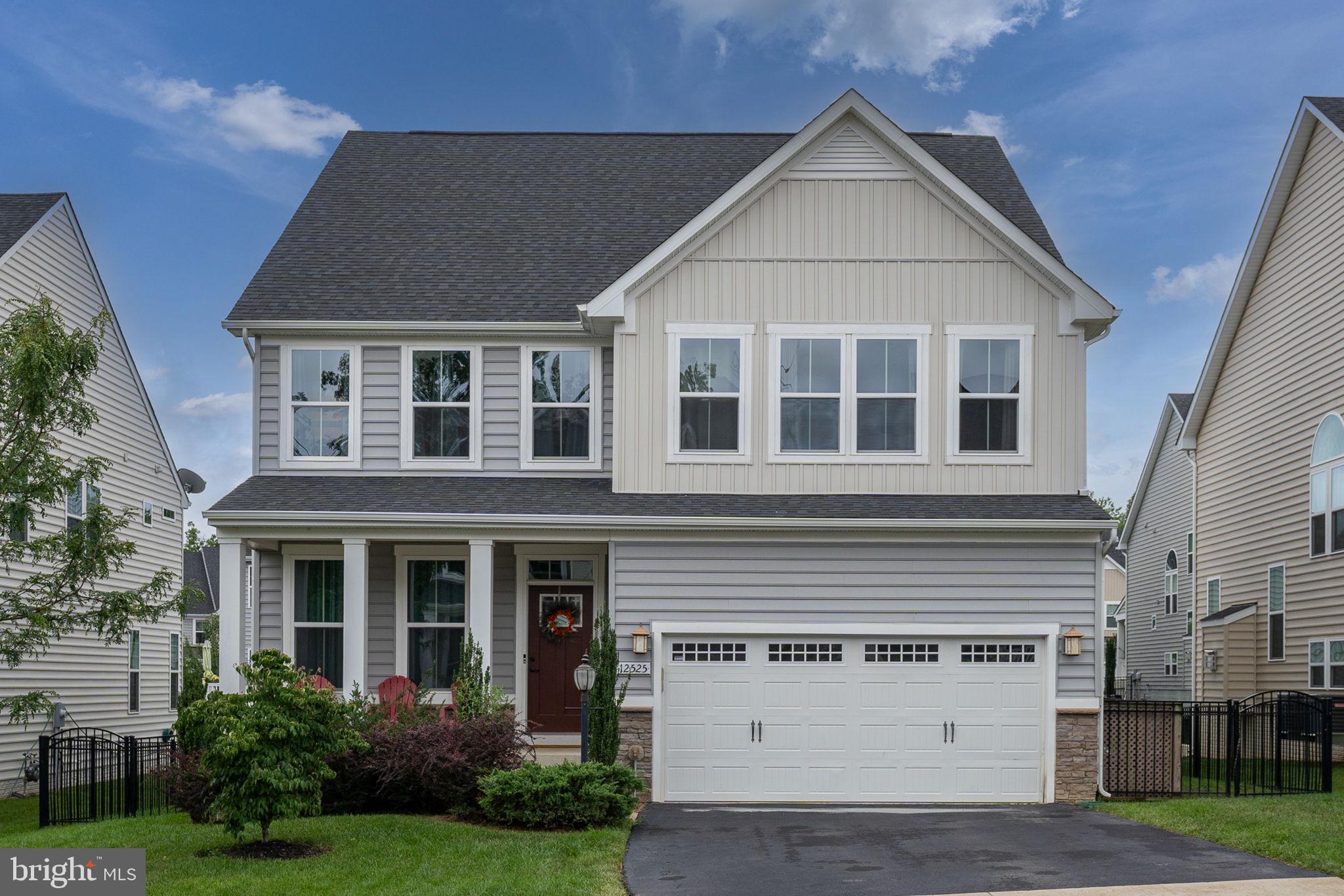 MAY'S QUARTER - Residential