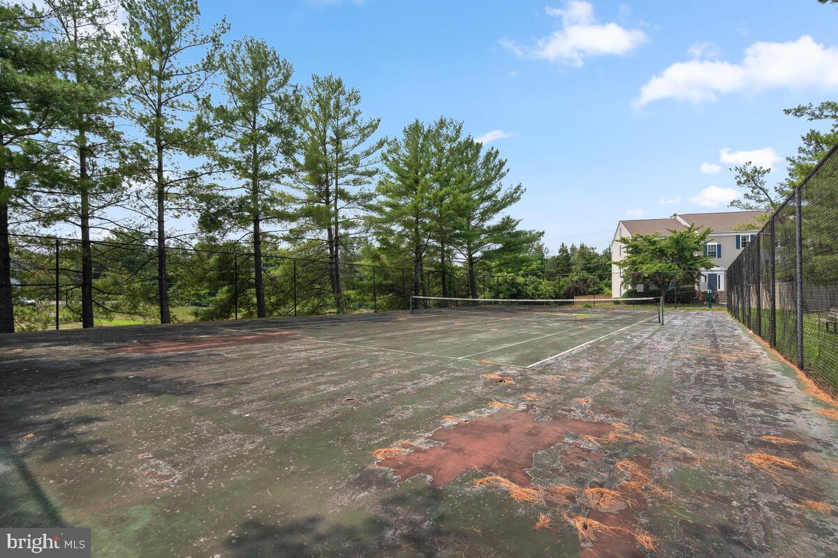FOX CHAPEL AT TUDOR KNOLLS - Residential