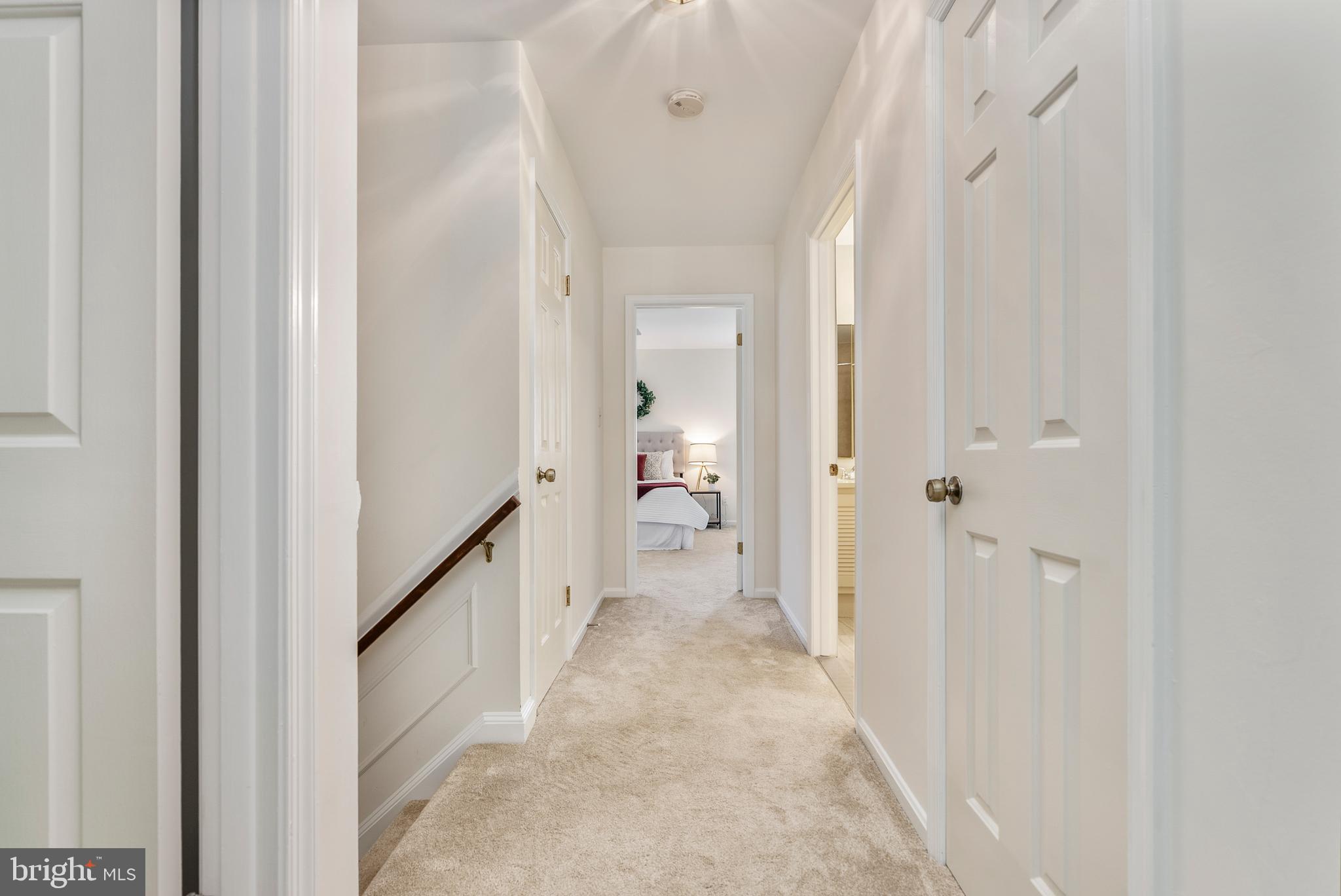 MANOR WOODS - Residential