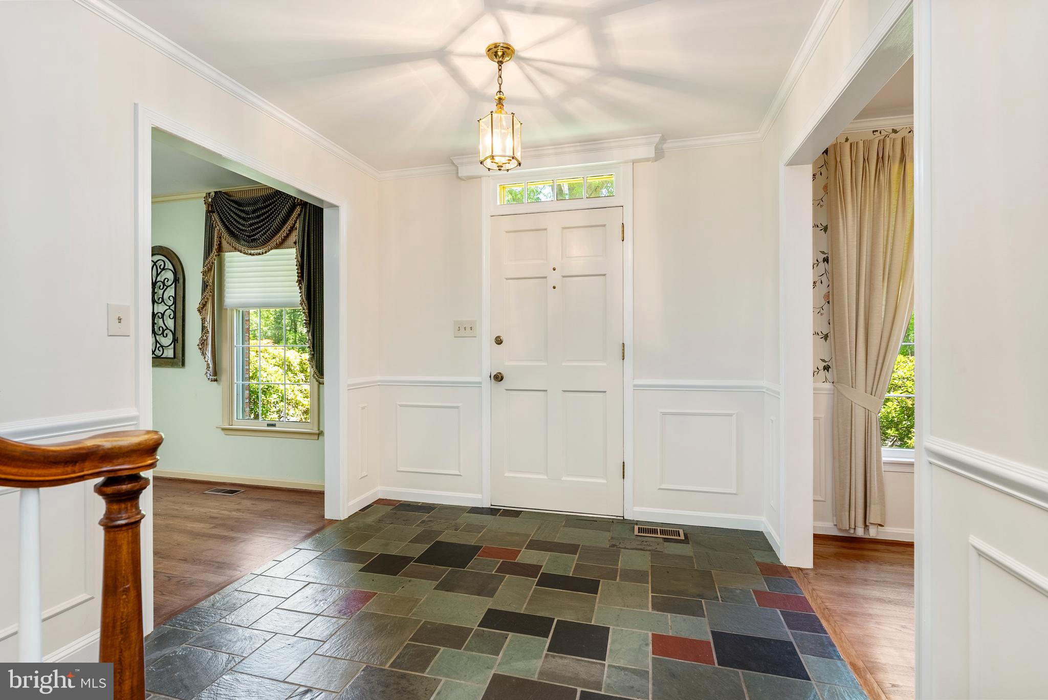 MANOR WOODS - Residential
