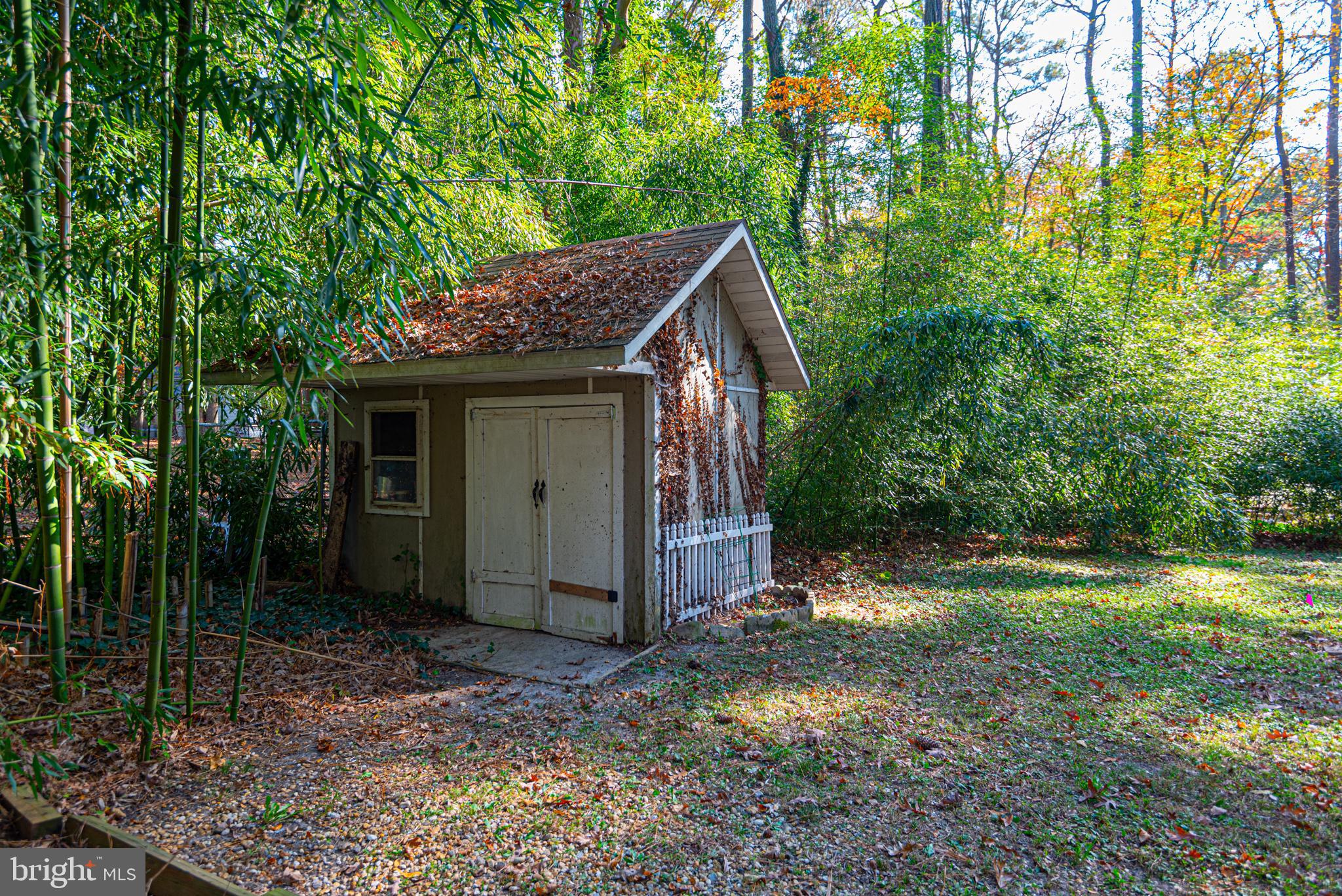CROOKED OAK ESTATES - Residential