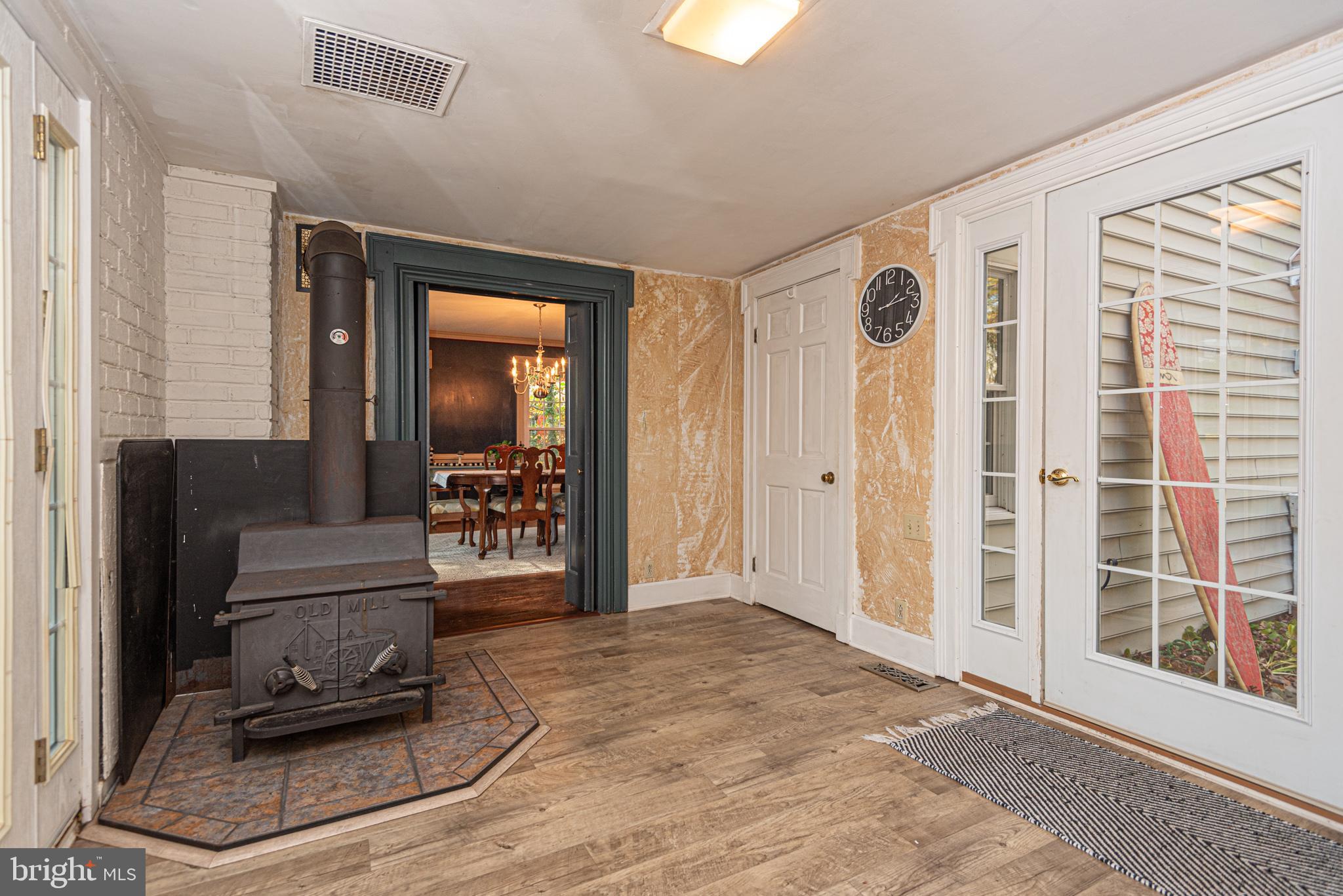 CROOKED OAK ESTATES - Residential