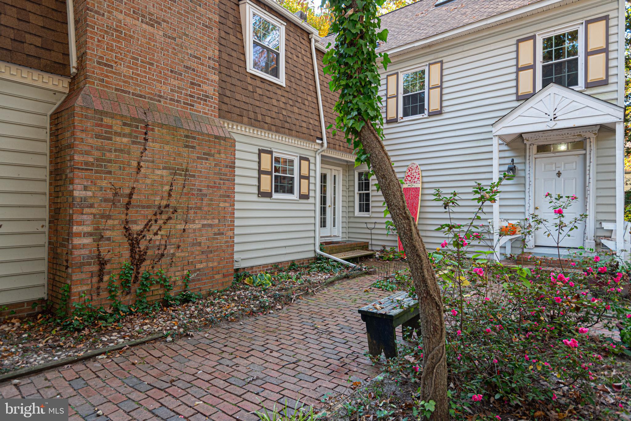 CROOKED OAK ESTATES - Residential