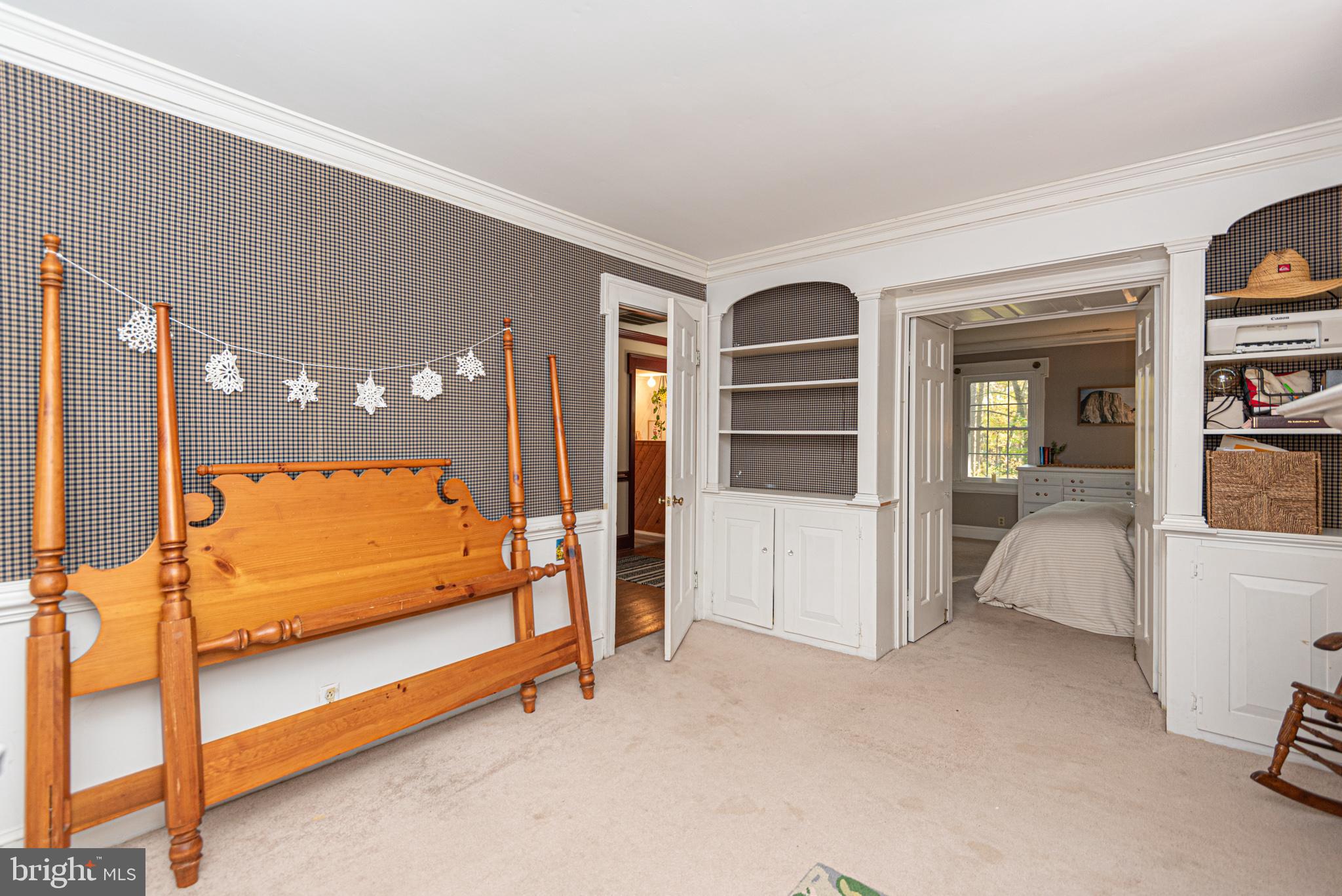 CROOKED OAK ESTATES - Residential