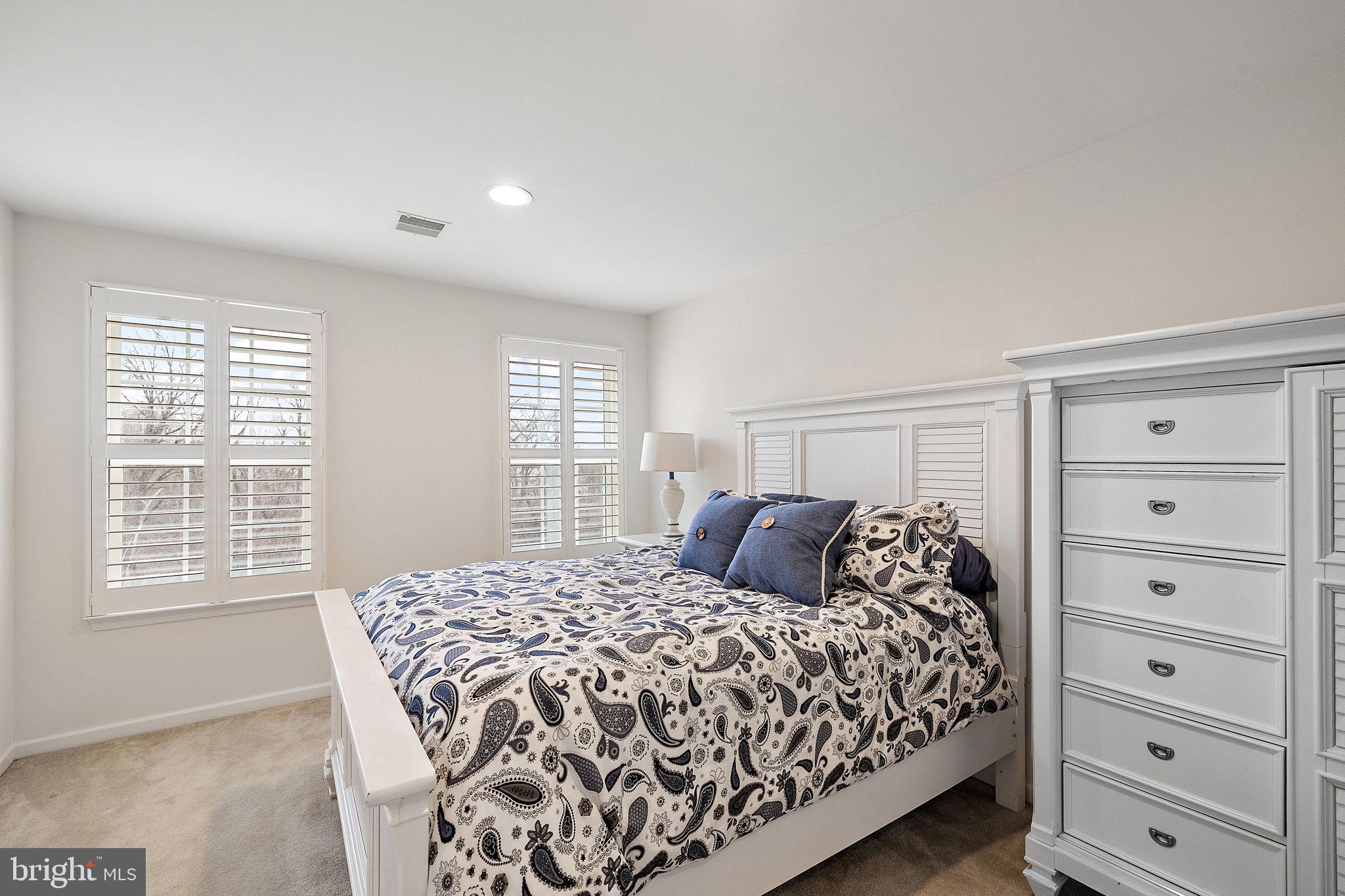 FILLMORE VILLAGE - Residential