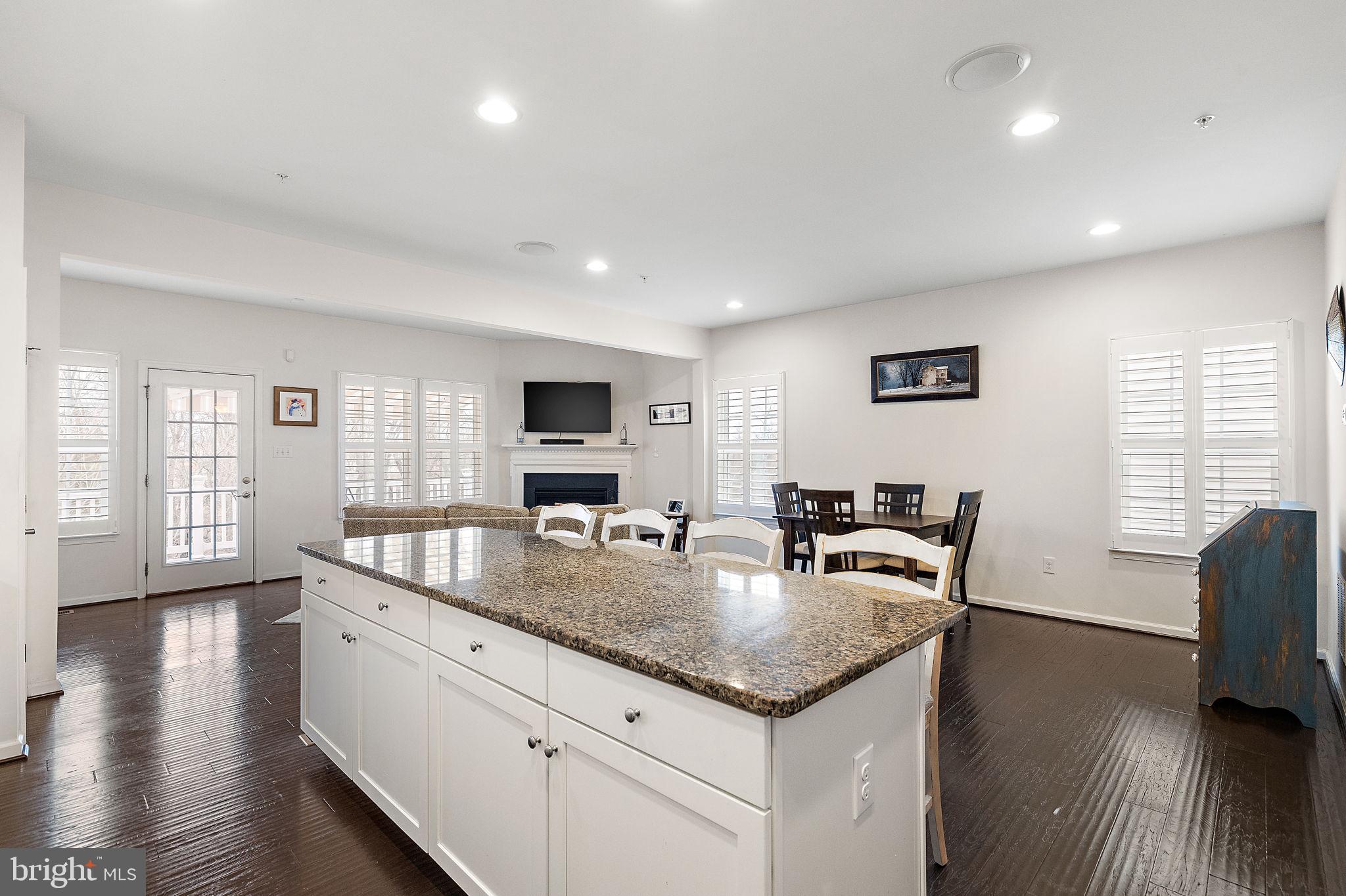 FILLMORE VILLAGE - Residential