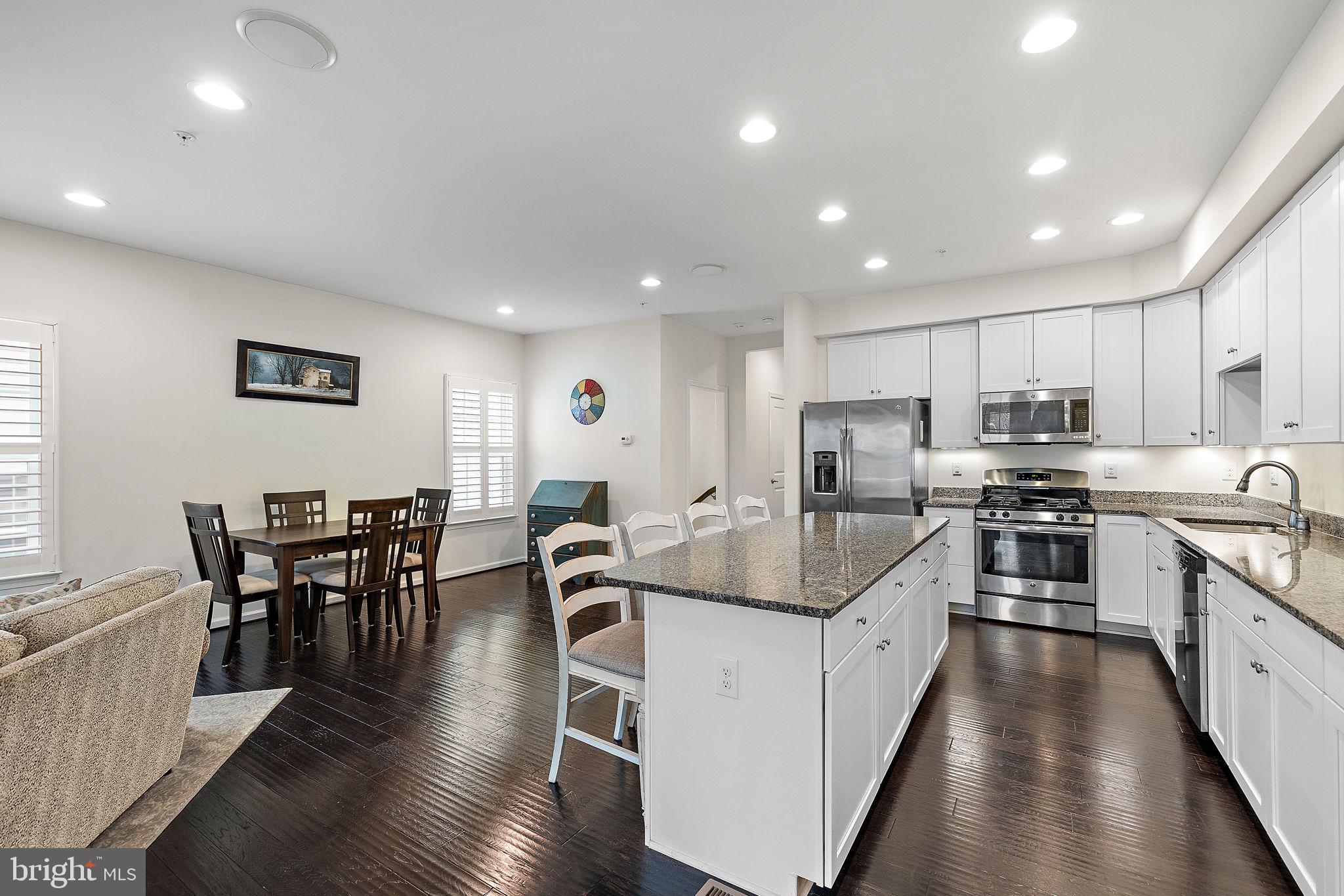 FILLMORE VILLAGE - Residential