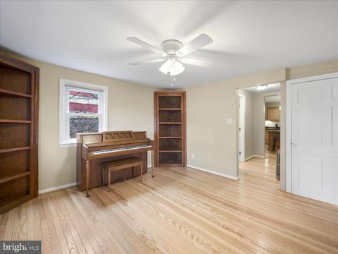 Tiny photo for 17224 - B Sabillasville Road, SABILLASVILLE, MD 21780 (MLS # MDFR2077668)