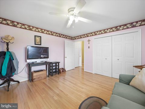 Tiny photo for 17224 - B Sabillasville Road, SABILLASVILLE, MD 21780 (MLS # MDFR2077668)