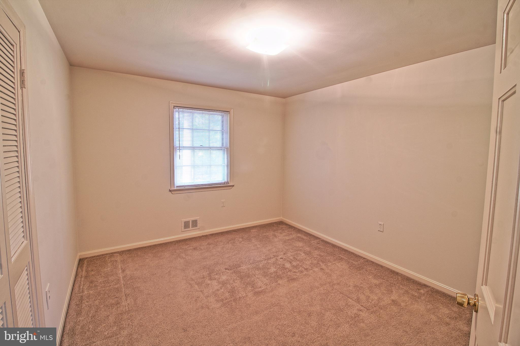 CLARKSVILLE HUNT - Residential