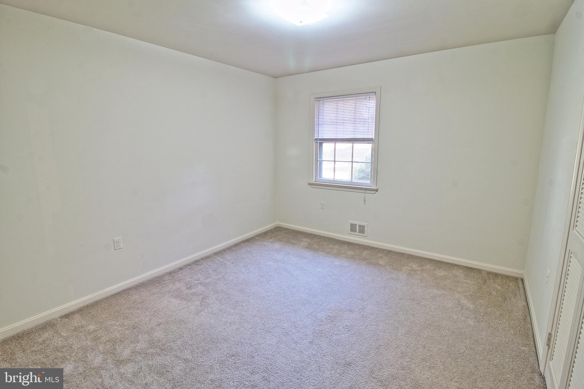 CLARKSVILLE HUNT - Residential