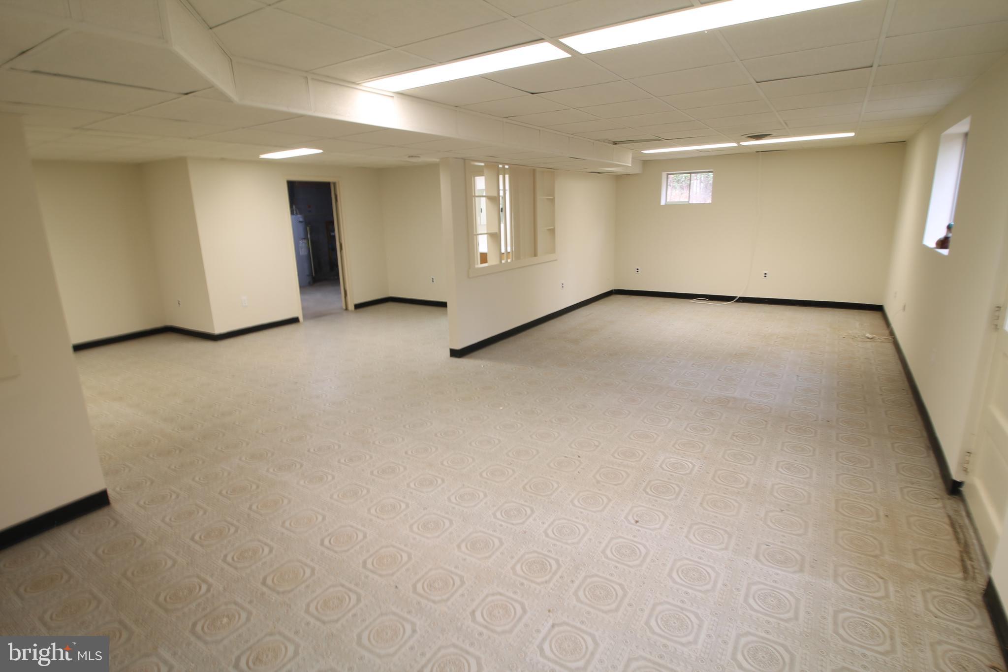 CLARKSVILLE HUNT - Residential