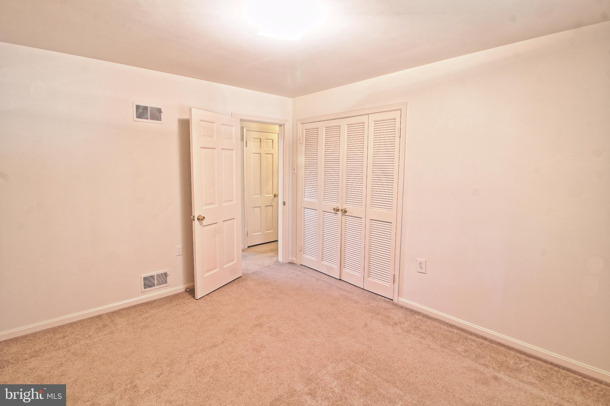 CLARKSVILLE HUNT - Residential