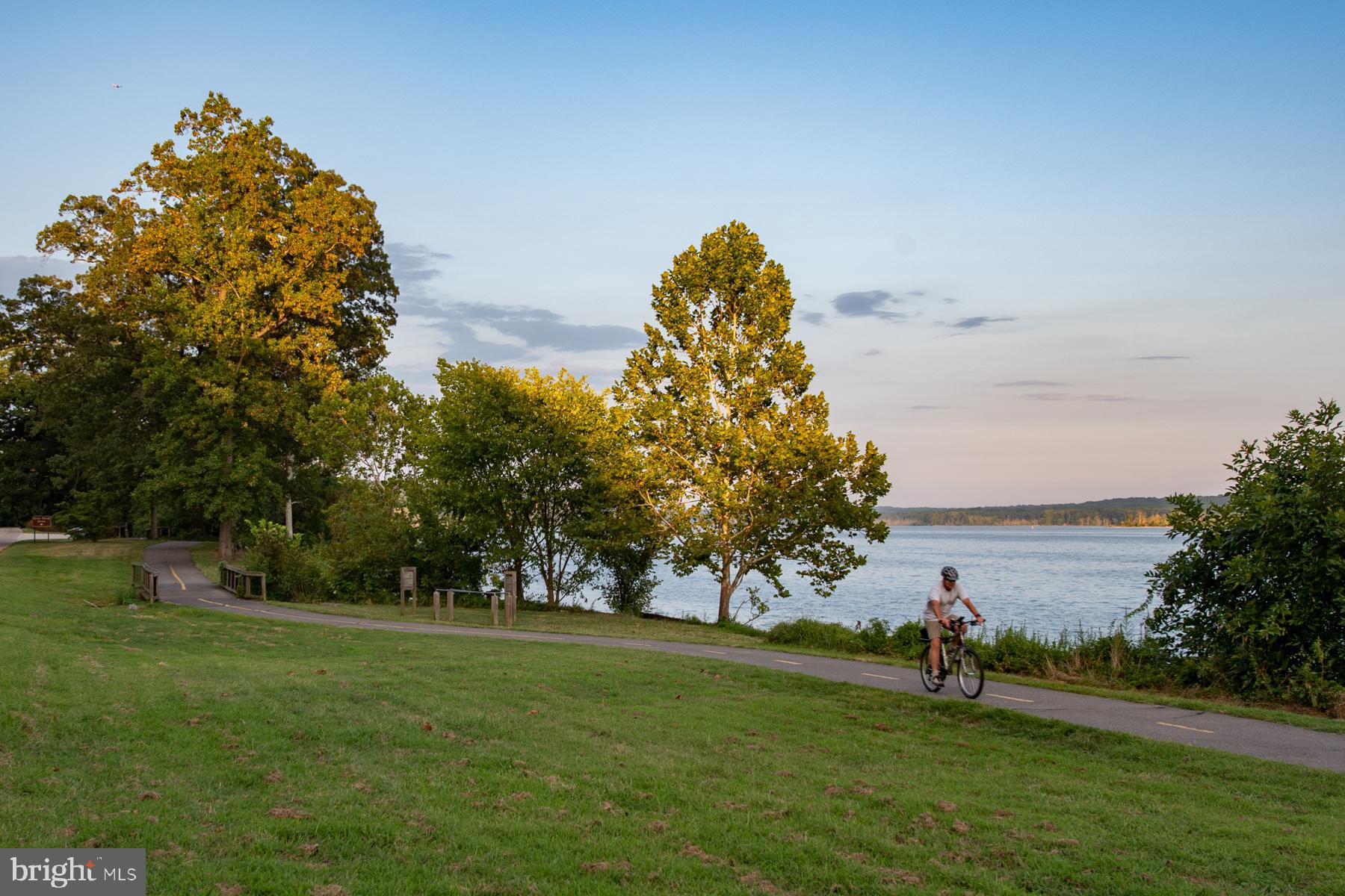 BELLE VIEW CONDOMINIUMS - Residential