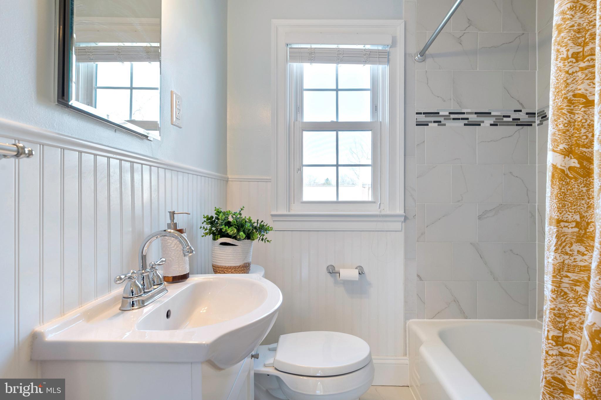 BELLE VIEW CONDOMINIUMS - Residential