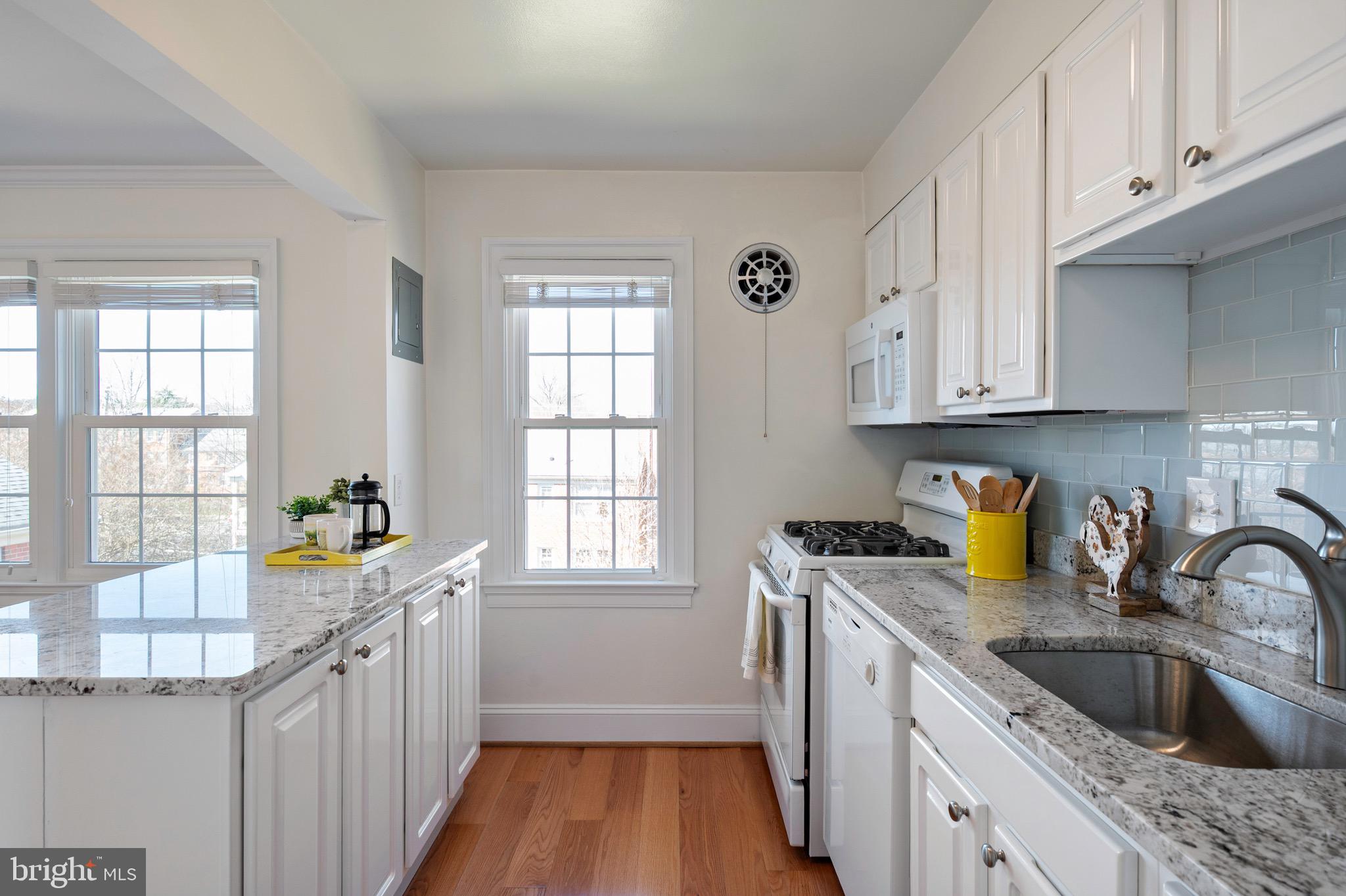 BELLE VIEW CONDOMINIUMS - Residential