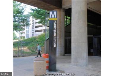 BELLE VIEW CONDOMINIUMS - Residential