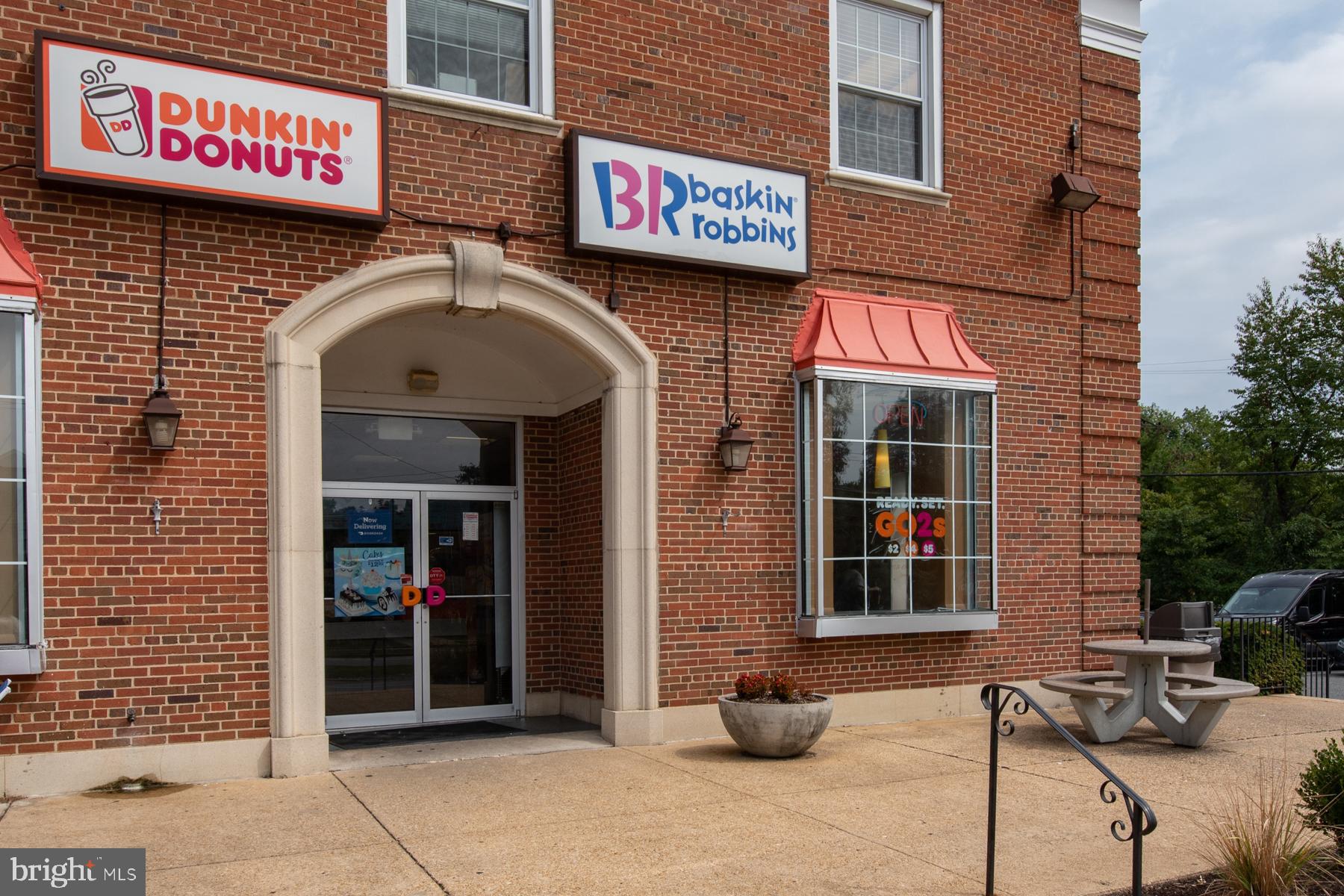 BELLE VIEW CONDOMINIUMS - Residential