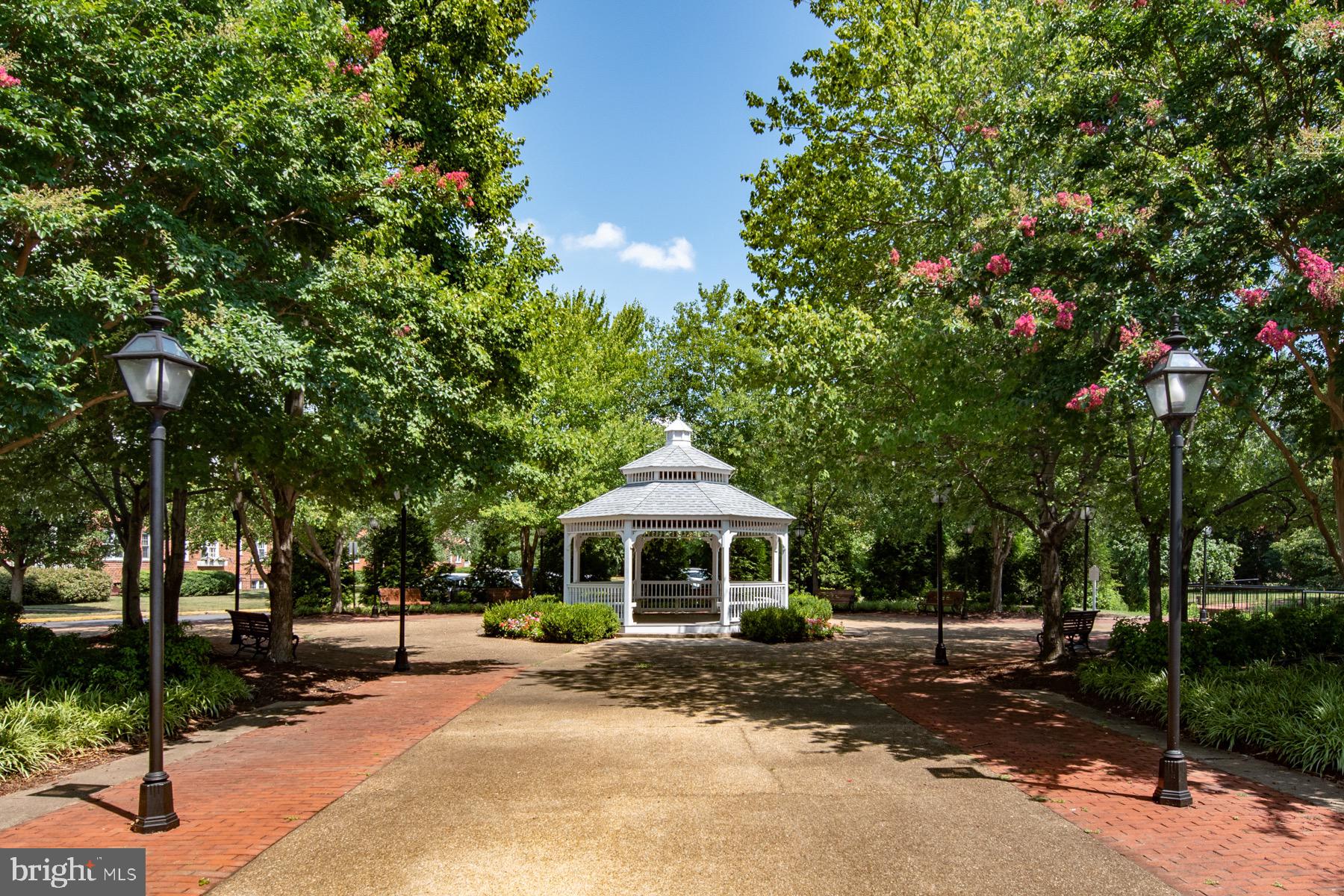 BELLE VIEW CONDOMINIUMS - Residential