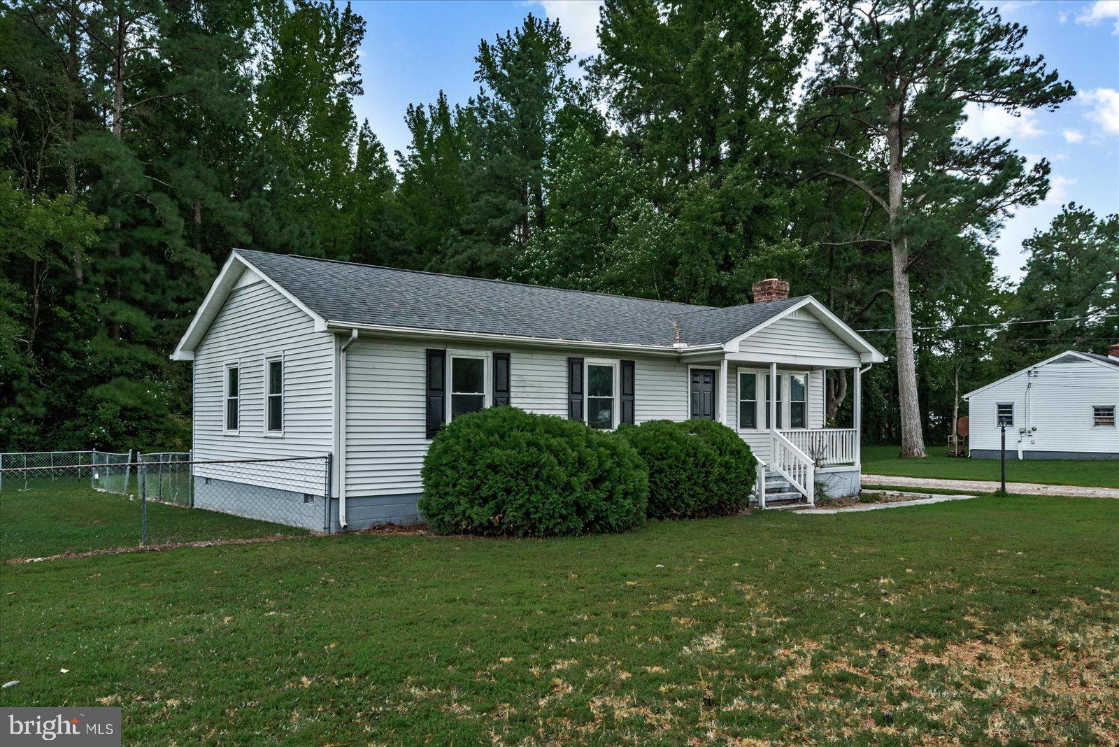 2010 LAKE RD