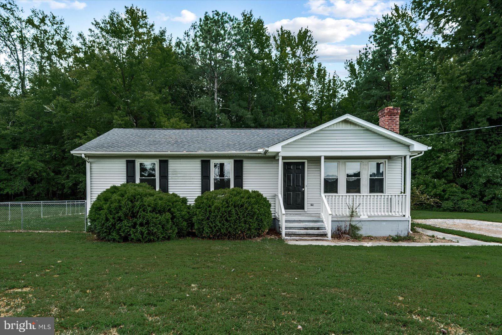 2010 LAKE RD