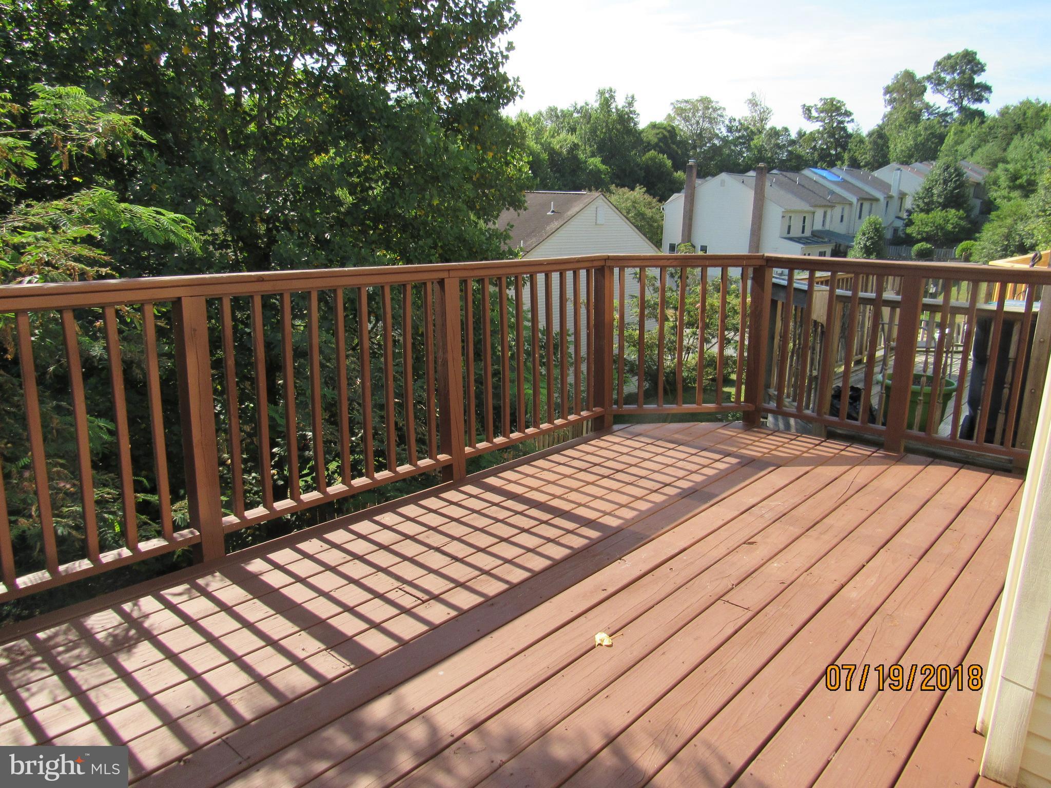 TOWNES OF ASHLEIGH - Residential