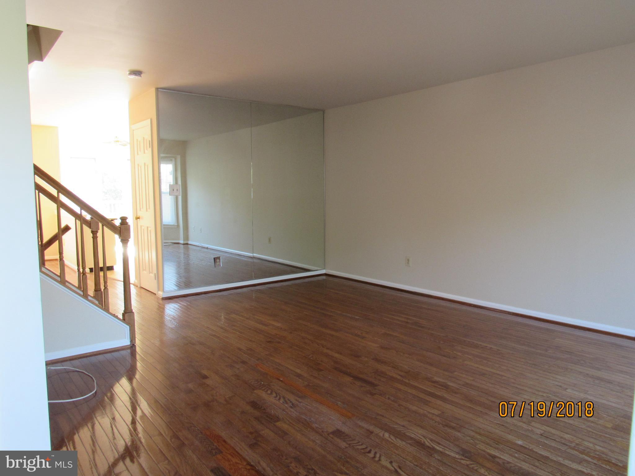 TOWNES OF ASHLEIGH - Residential