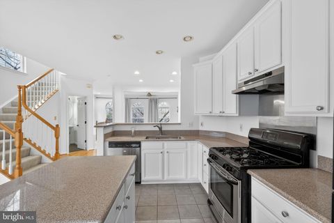 5457 PATUXENT KNOLL PLACE ALEXANDRIA VA 22312