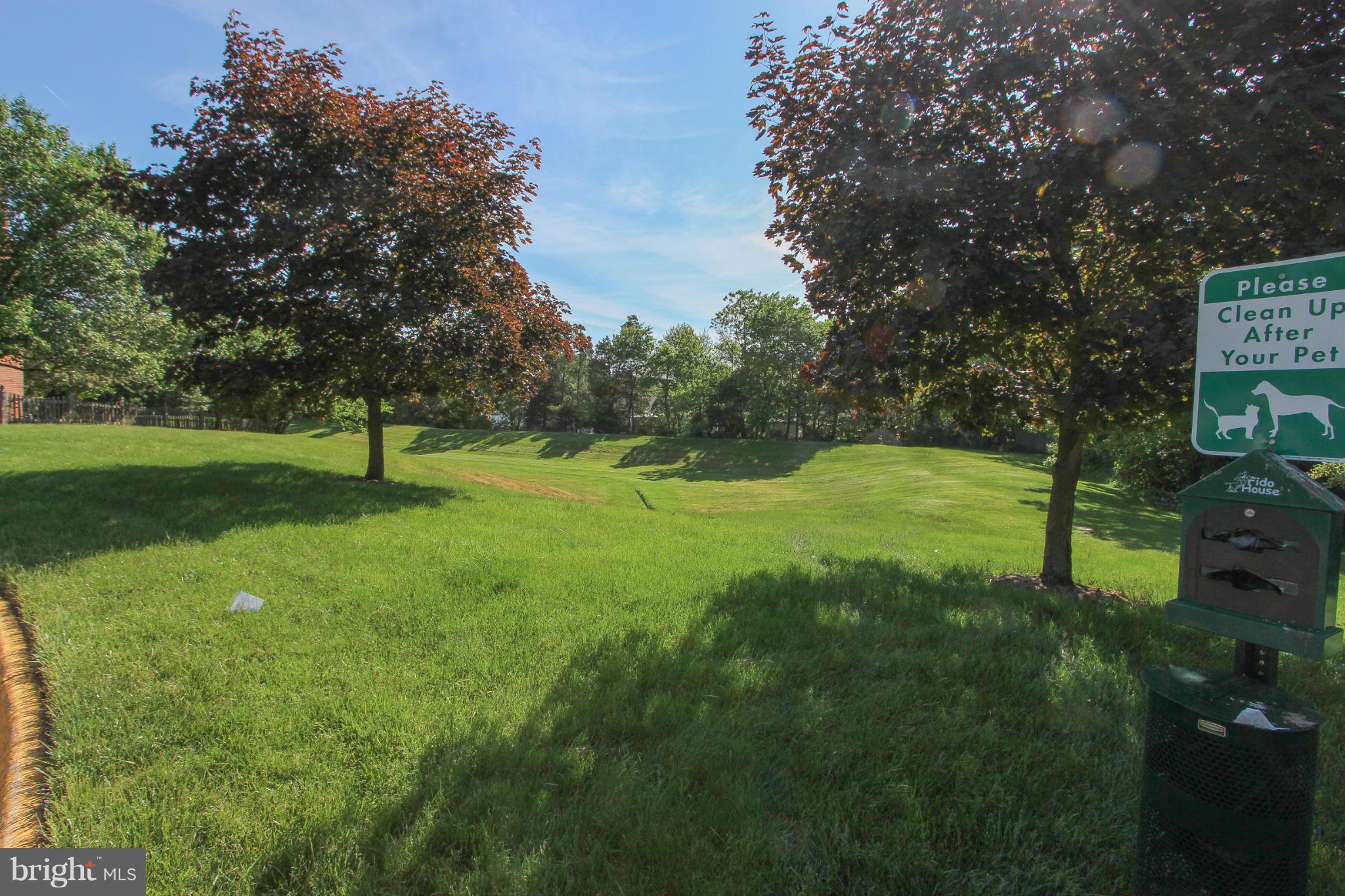 MIRROR RIDGE - Residential