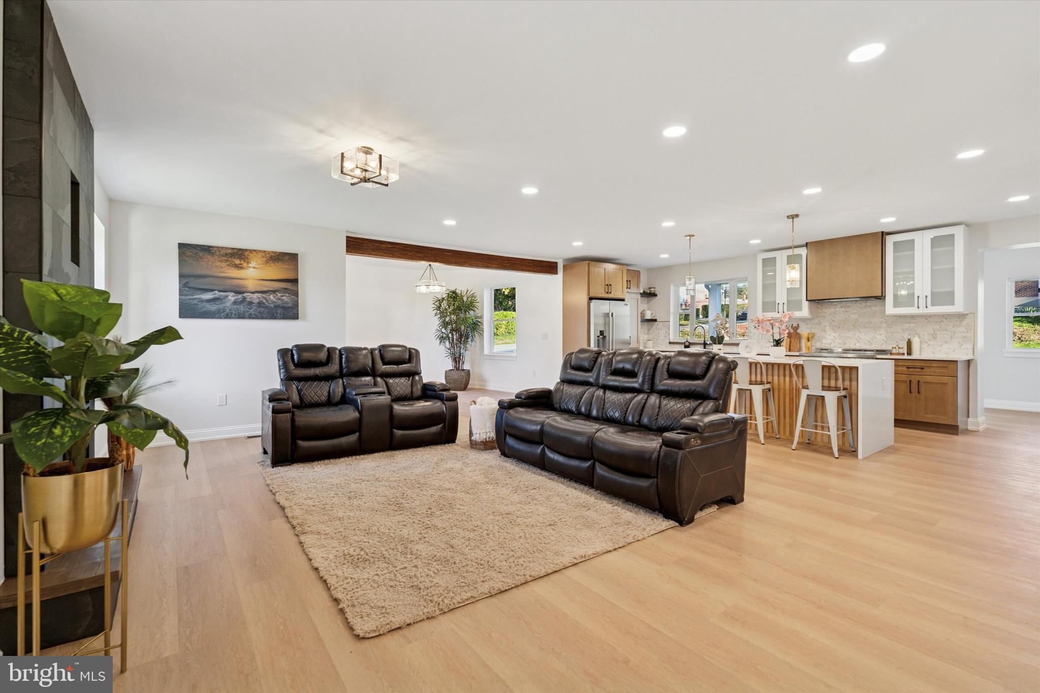 141 RAY STREET