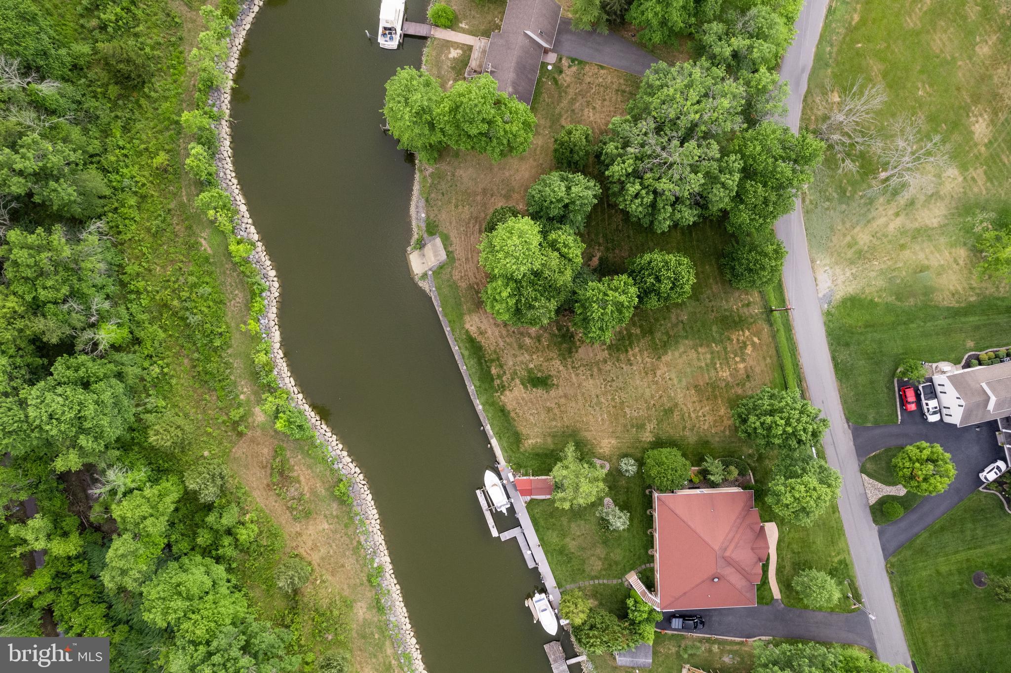 NORTH EAST HARBOURS - Land