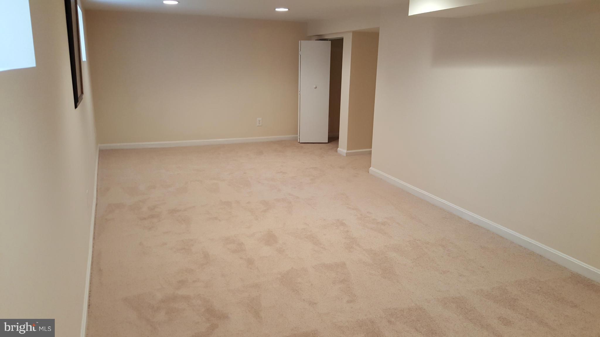 FRANKFORD - Residential