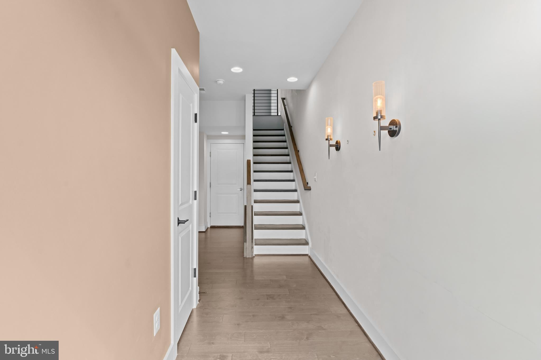 5284 RIDGEVIEW RETREAT DRIVE
