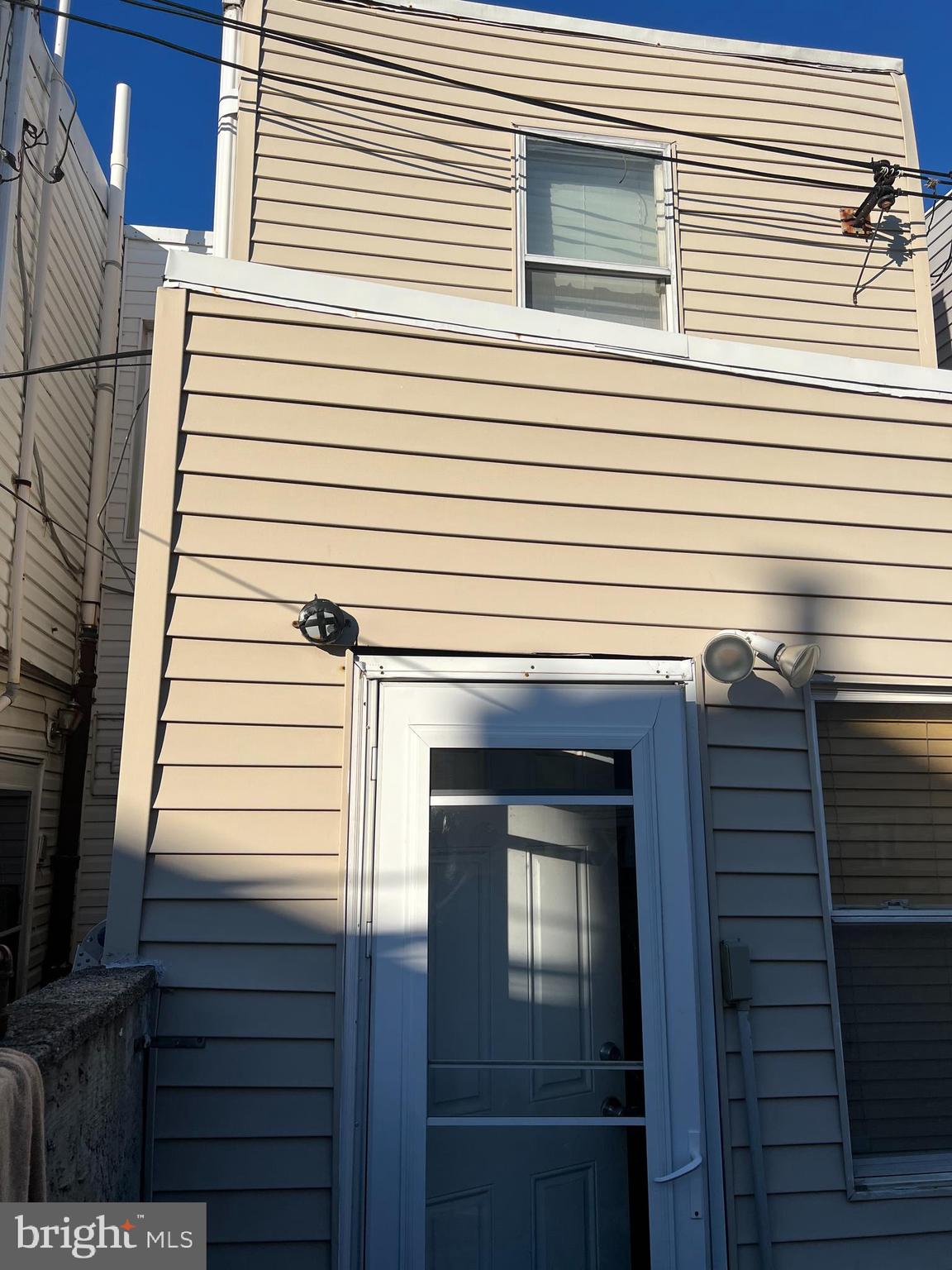 WHITMAN - Residential