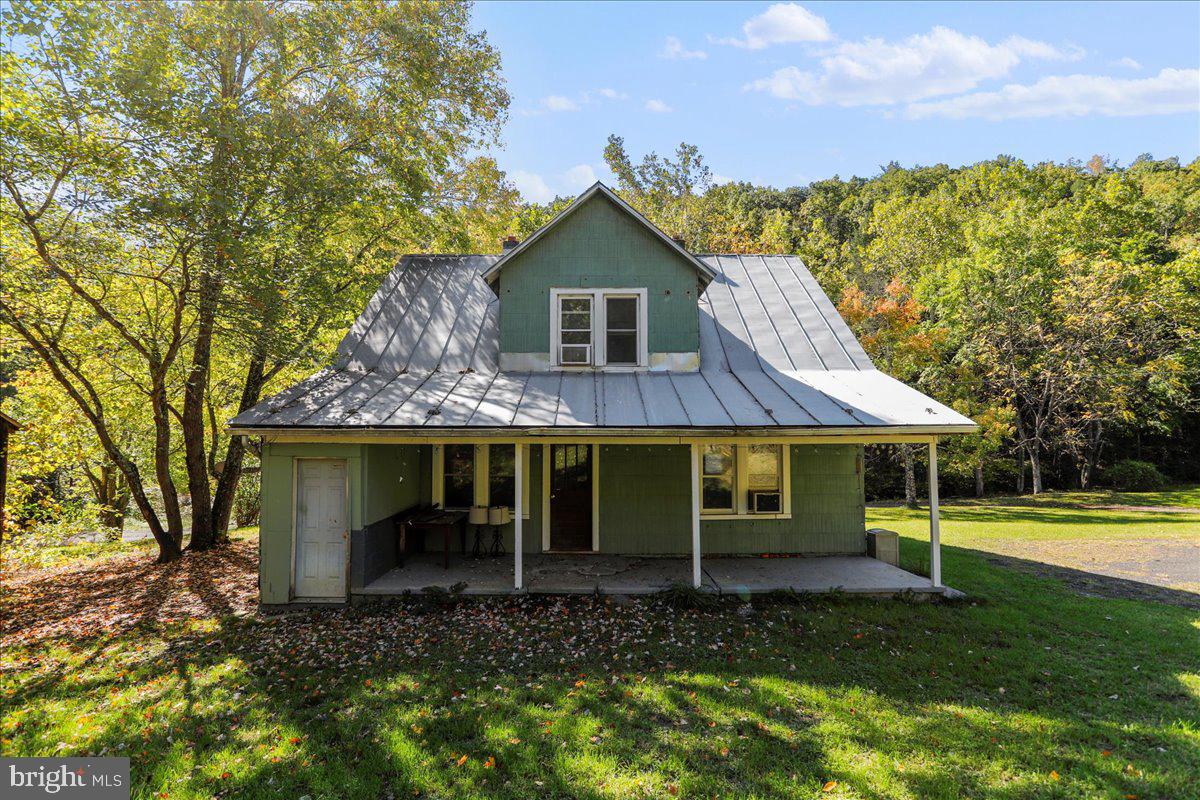 490 S. LICK RUN RD