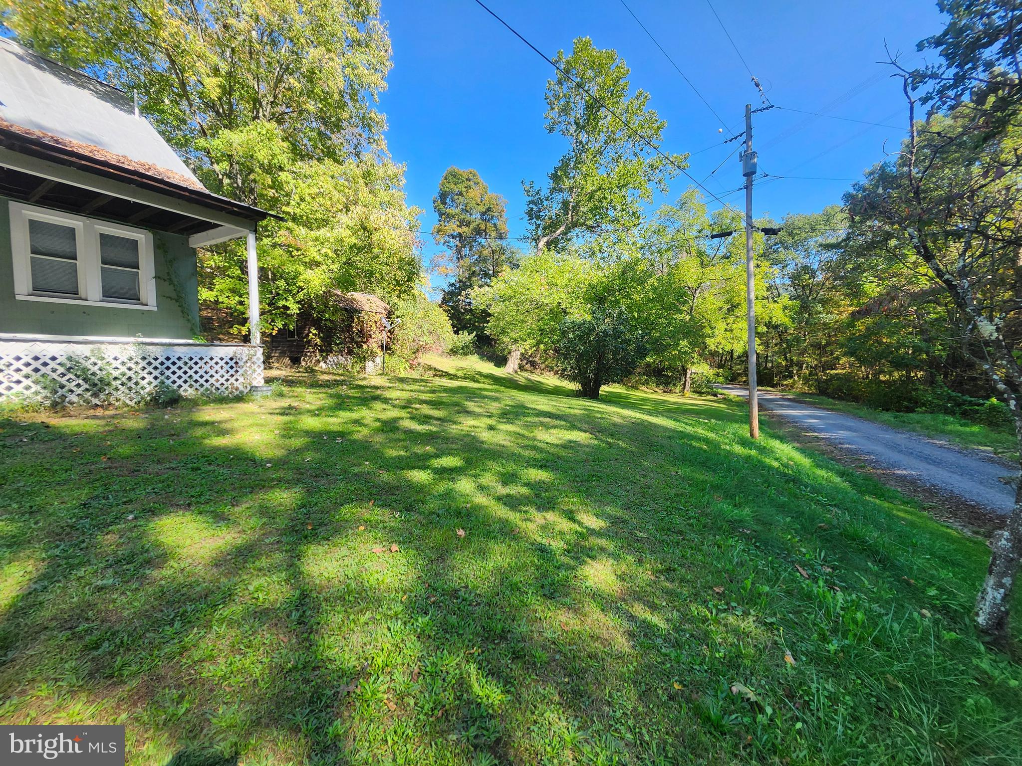 490 S. LICK RUN RD