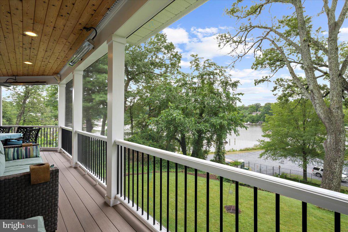 WHITNEYS LANDING - Residential