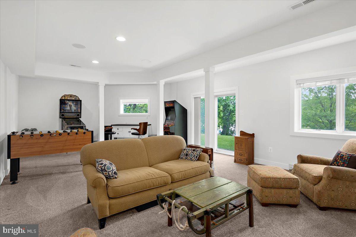 WHITNEYS LANDING - Residential