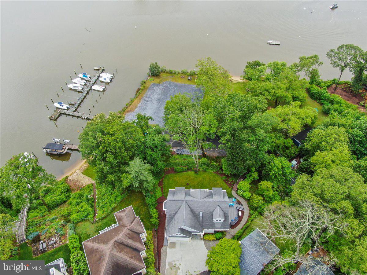 637 RAVINE ROAD