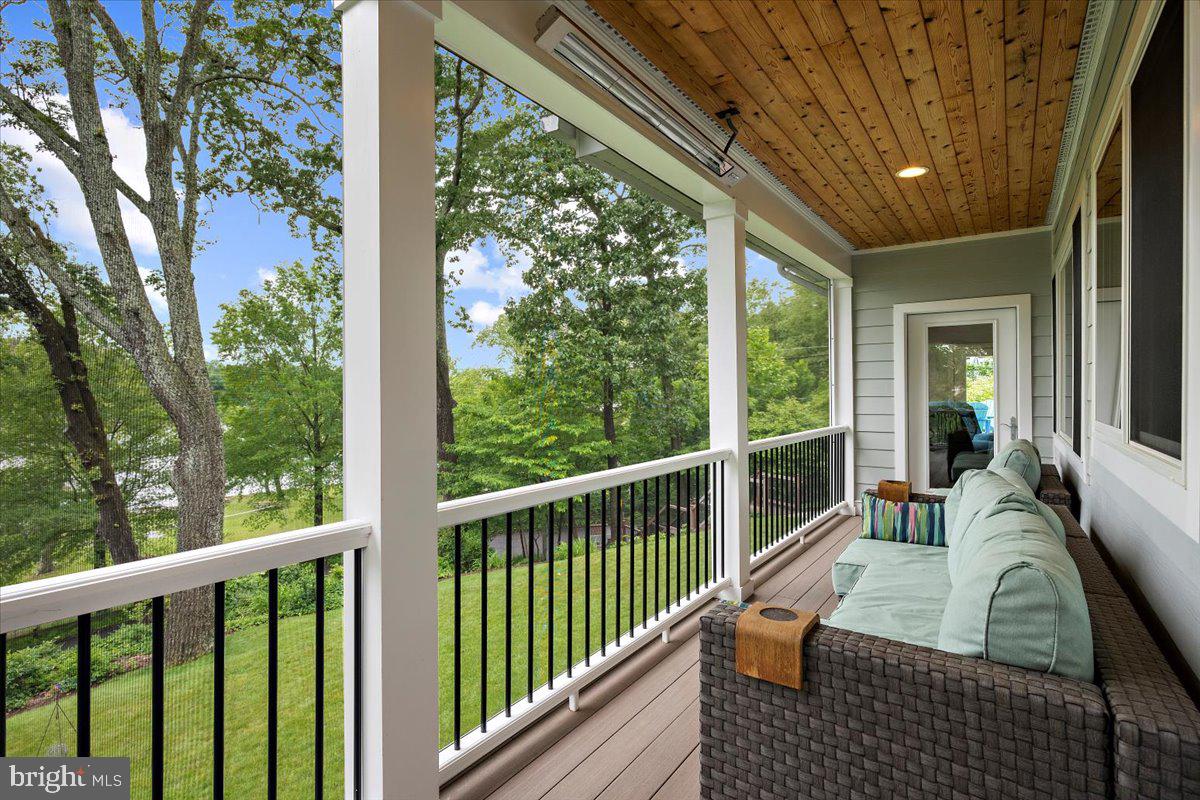 WHITNEYS LANDING - Residential