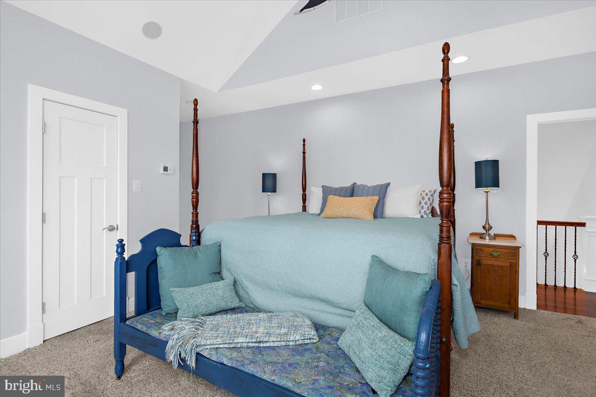 WHITNEYS LANDING - Residential