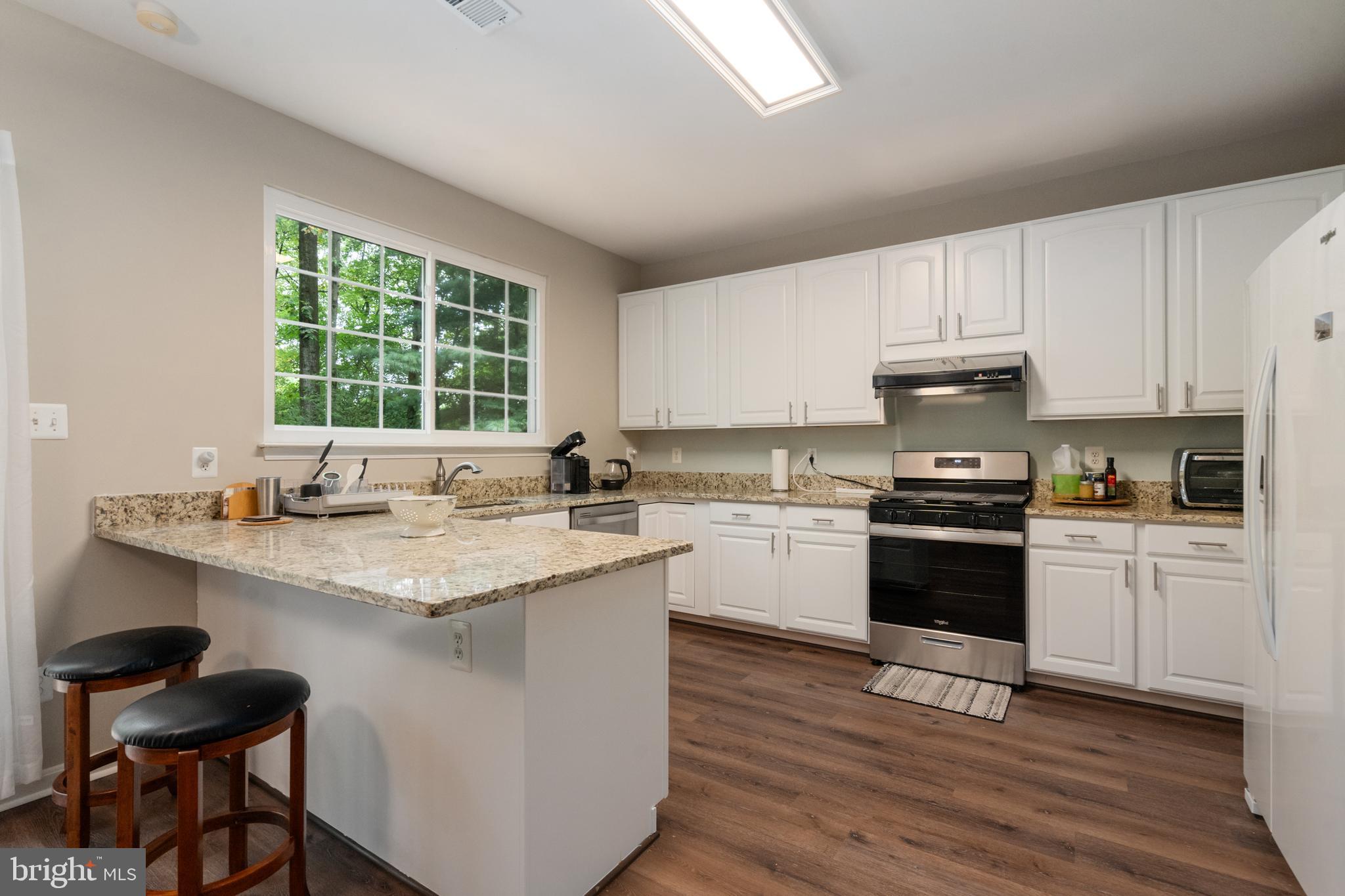 FAIRFAX RIDGE - Residential