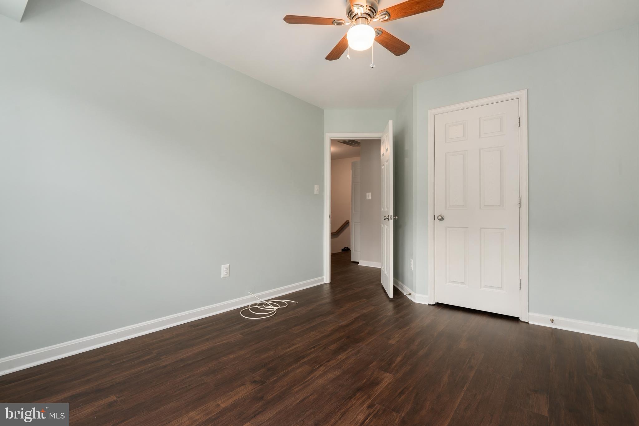 FAIRFAX RIDGE - Residential