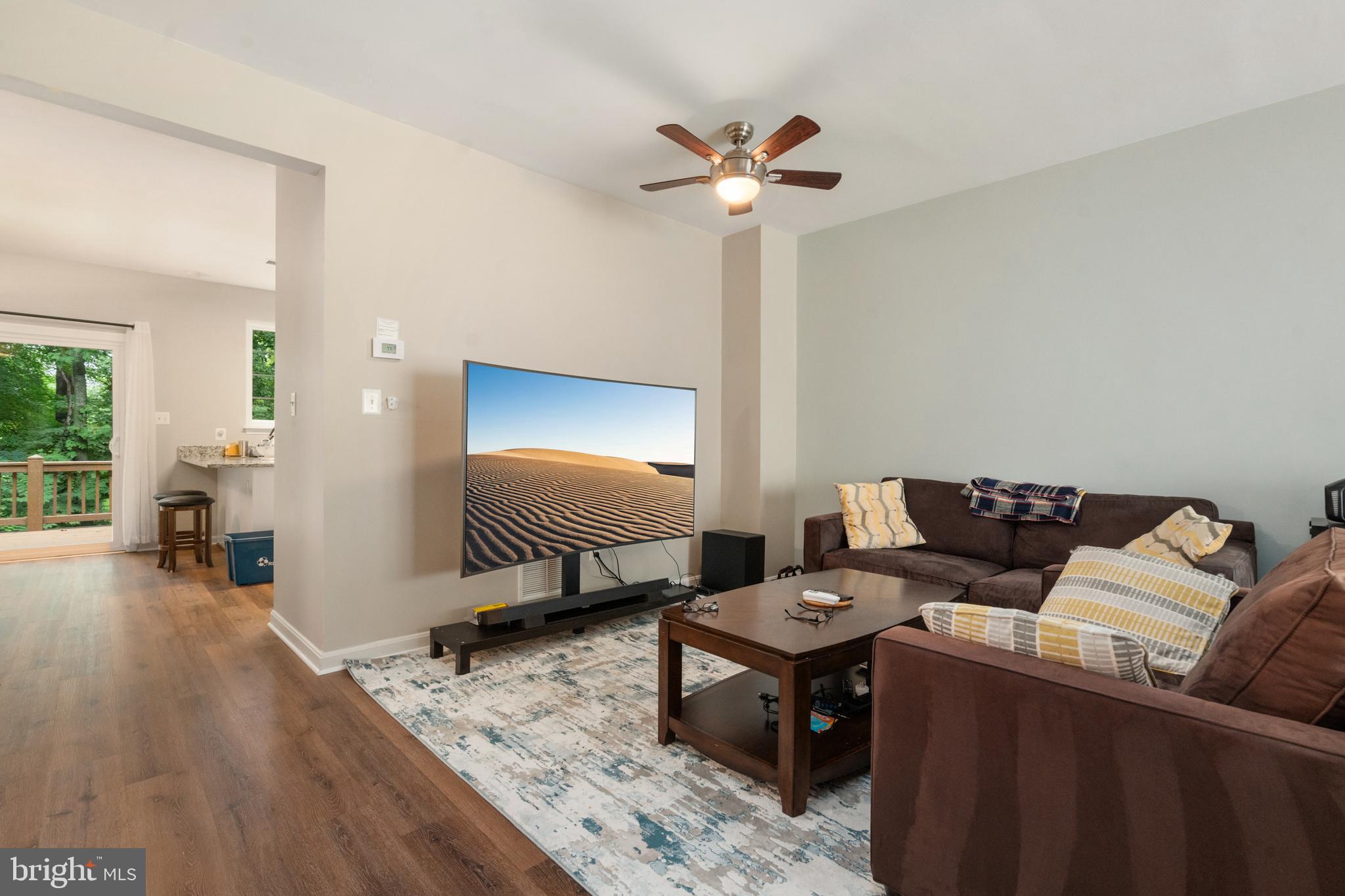 FAIRFAX RIDGE - Residential