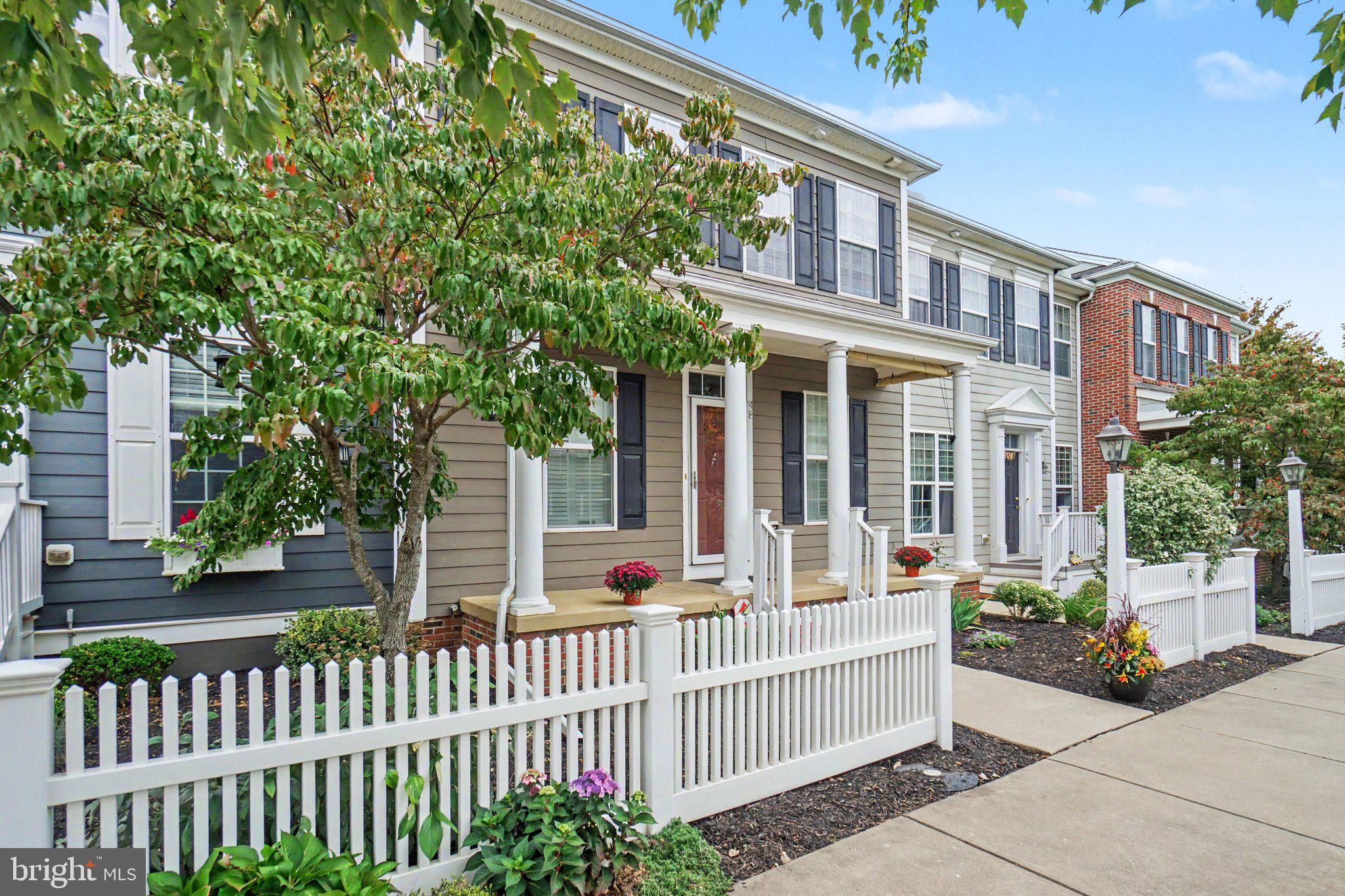 48 TAVERN HOUSE HL
