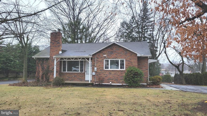 Conveniently located 3 bedroom 1 bathroom ranch home.  Located in Hampton Township in Cumberland Valley School District. Available immediately.